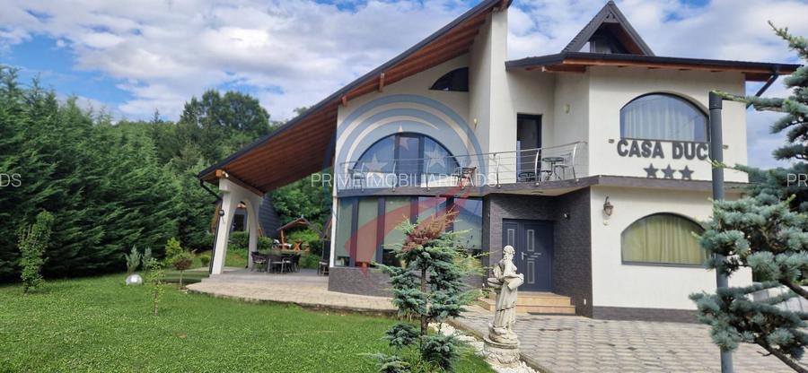Pensiune 3 stele de vânzare în Călimănești - 8 camere + 2 A-Frame - Teren 5.574 - 35