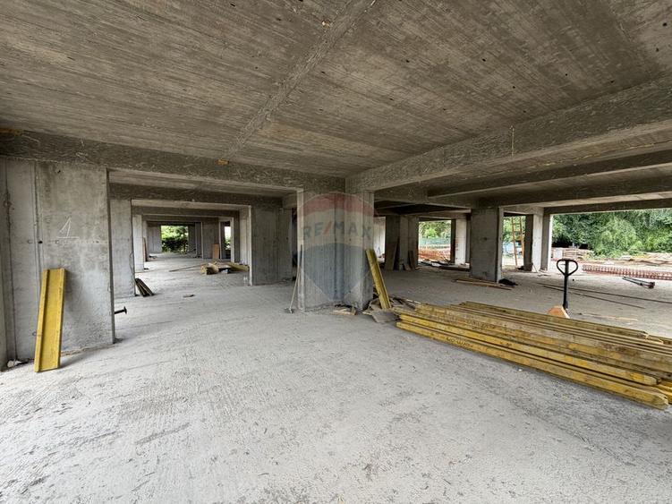 Spațiu comercial nou Rocca Residence