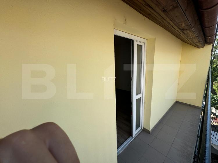 Apartament 3 camere, 80 mp, curte si garaj, Micro - 2
