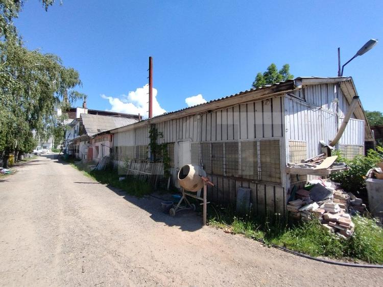 Fabrica teracota Livezile 1900mp hala+400mp Casa+teren 2900mp,acces tir