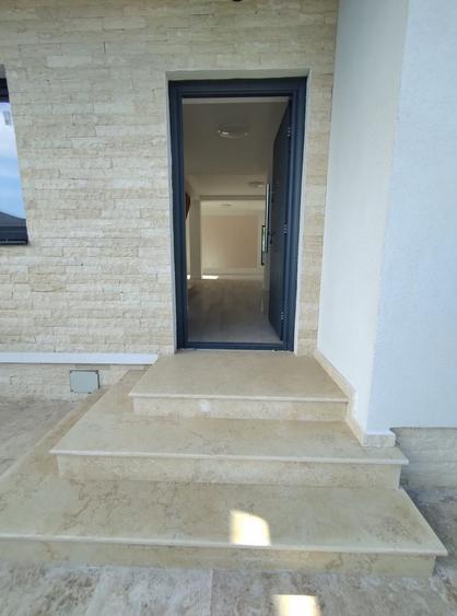 Vila Moderna Tunari, zona Buna, curte 300m