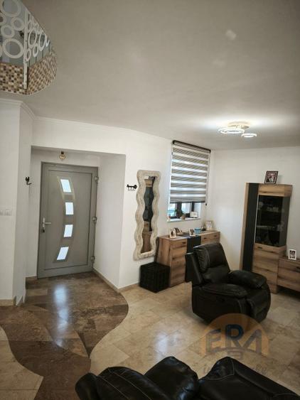 Casa zona Oncea, pe dealurile Oradiei