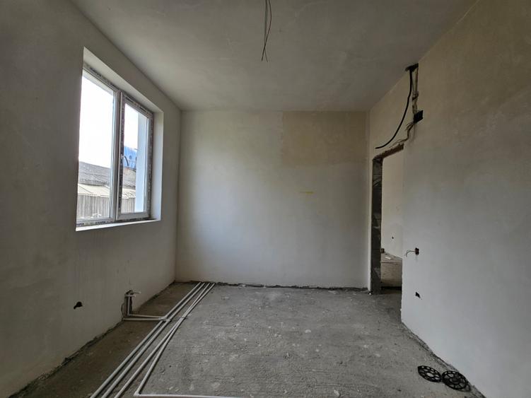 2 Camere Decomandat Bloc Nou 2025 Langa South Side Soseaua Cumpenei