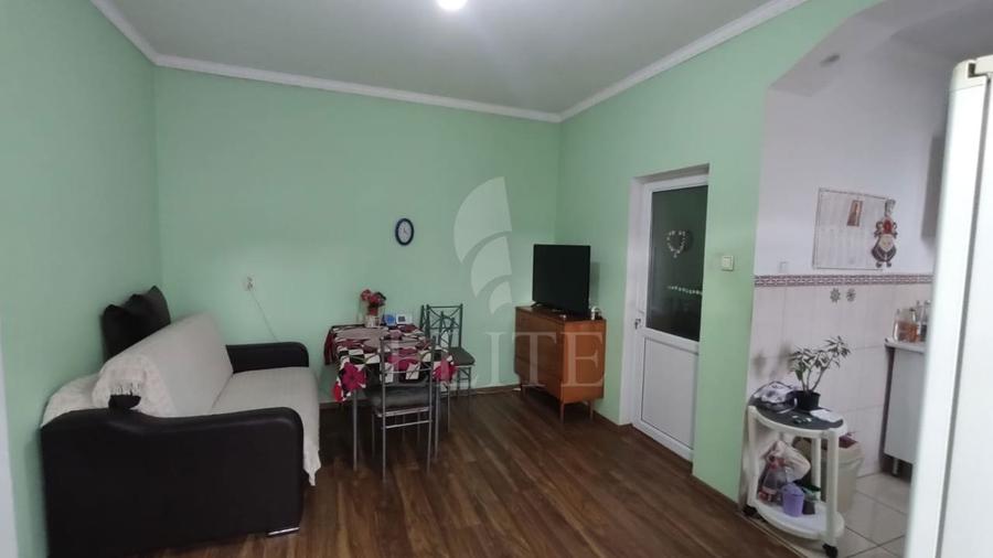 Apartament 2 camere în zona Decebal