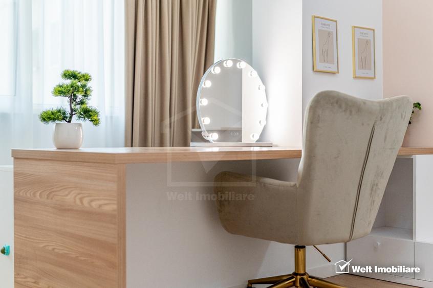 Apartament cu 4 camere si parcare in zona Platinia, cu parcare, pet friendly