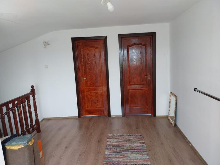 Vand casa+ teren Dealul Zorilor Iași