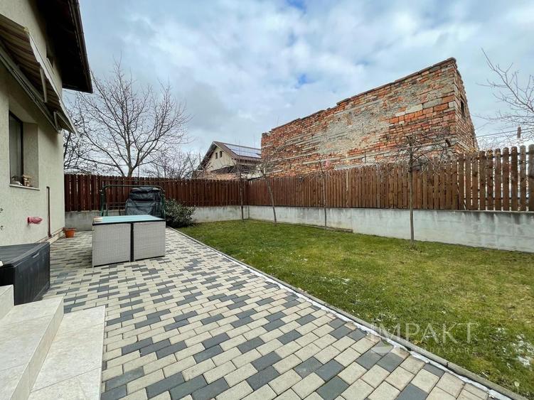 Casa cu 4 Camere si Garaj in Cartierul Someseni, Cluj-Napoca
