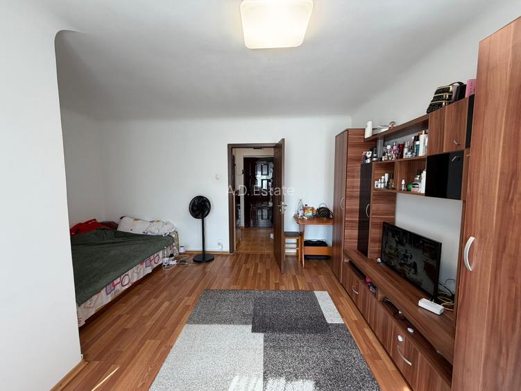 Garsoniera Titan 30 Mp Etaj 9 Bloc 1972 Reabilitat 10 Min Metrou - 4