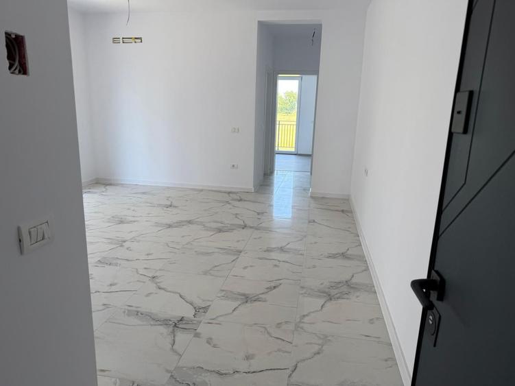 DIRECT DE LA DEZVOLTATOR -APARTAMENT CU 2 CAMERE-GRADINA 30 MP
