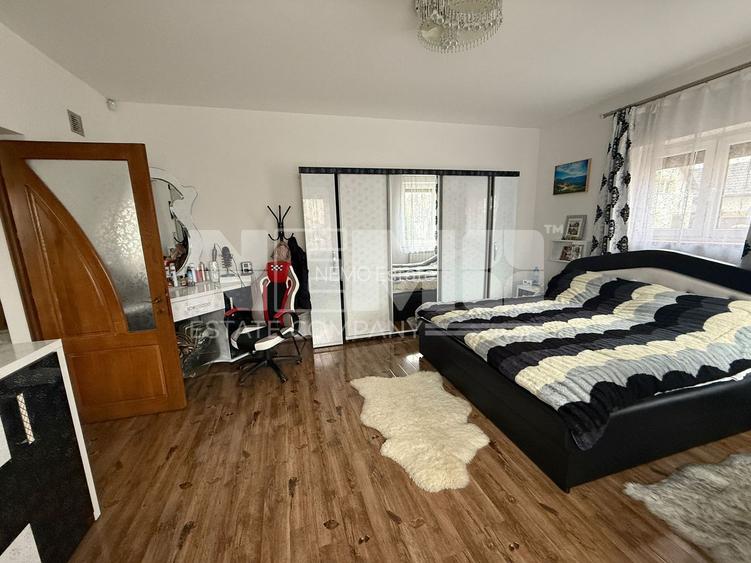 CASA IN MARGINEA | 300.000 EURO | GATA DE MUTARE | - 46