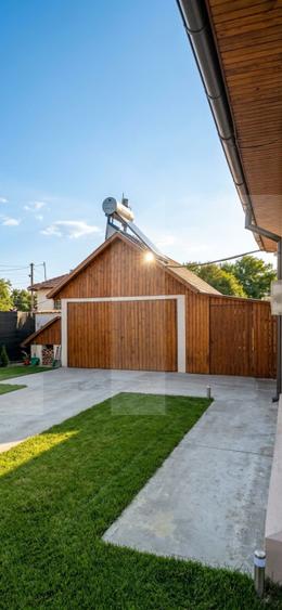 Casa Parter+Anexe si Teren 1088 mp Bals Olt