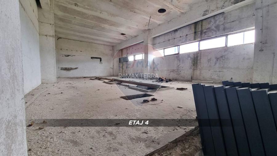 Clădire mixtă de vânzare, 1.055 MC, teren 350 mp str. Fabricii BM - 46