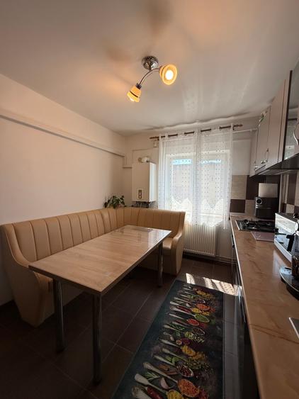 Apartament 3 camere decomandate Craiovita Noua, 2 bai, 2 balcoane