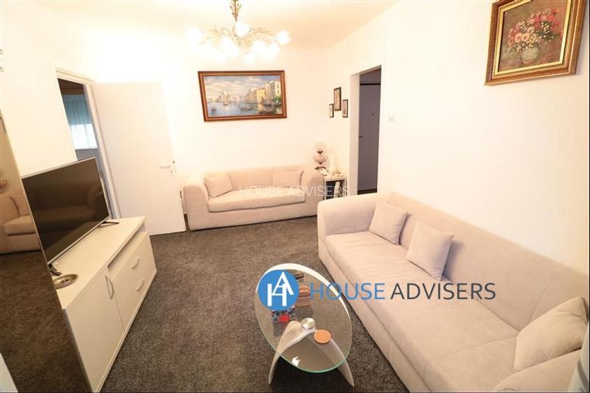Vanzare apartament 3 camere 1 Mai - 7