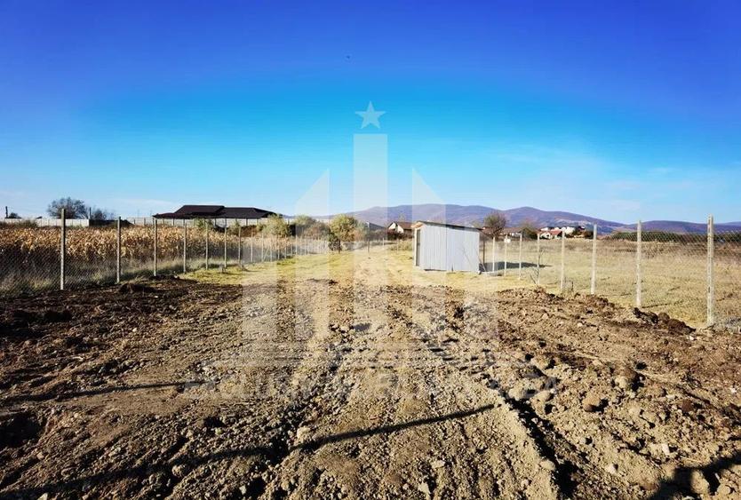 Teren intravilan | 1800 mp | 14 ml deschidere | Alba-Micesti
