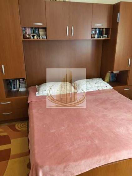 Proprietar vand apartament cu 2 camere