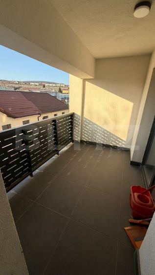 Apartament 2 camere, 49 mp, zona Dambul Rotund