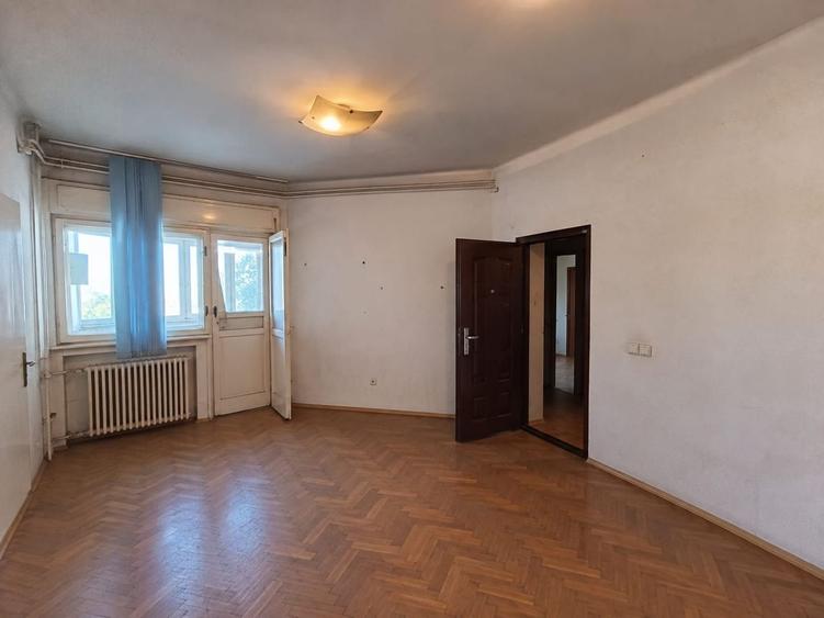 Apartament 4 camere trasformat in 2 apartamente | Cismigiu