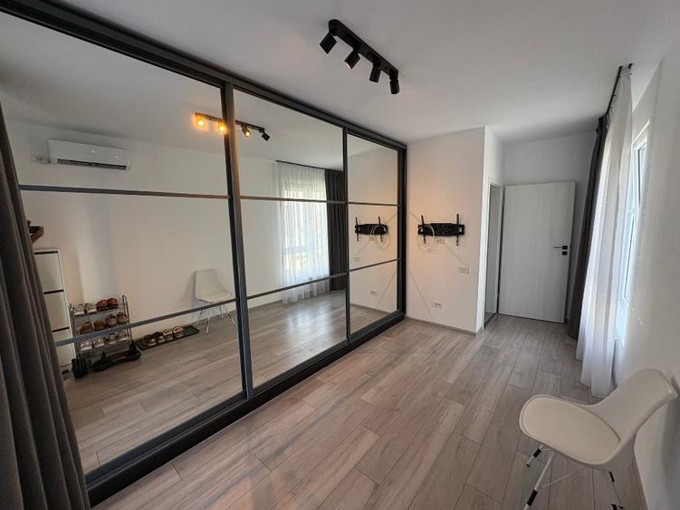 Vila superba 4 camere, Comuna Berceni, metrou Tudor Arghezi