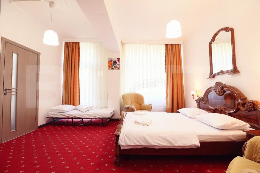 Apartament / spatiu comercial pe 3 nivele, ultracentral, 103 mp