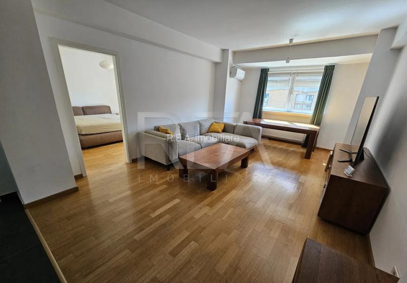 3 Camere, Vis-a-vis de Universitatea Națională de Muzică - 7