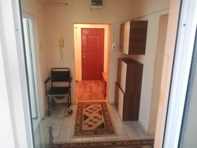 Vanzare apartament 3 camere - Imobiliare MAXICONFORT