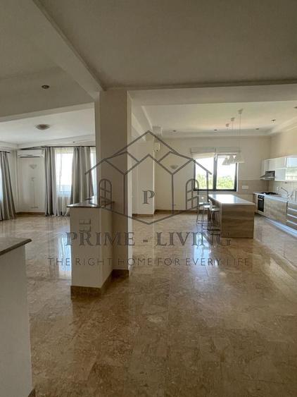 APARTAMENT CU 4 CAMERE LANGA ARCUL DE TRIUMF