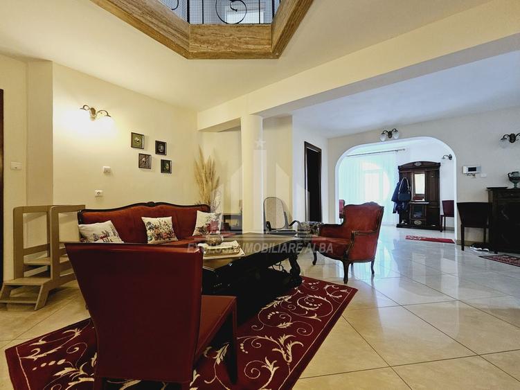 Casa individuala | Pensiune | 550 mp | 1100 mp teren | Cetate
