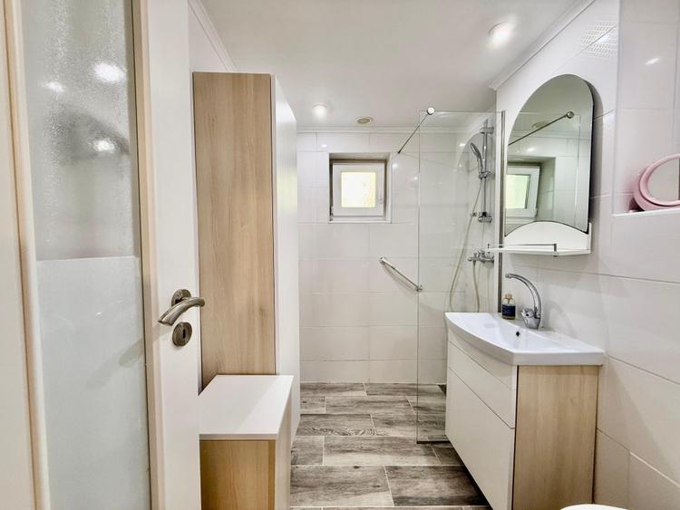 Apartament 3 camere - zona Terezian - Sibiu