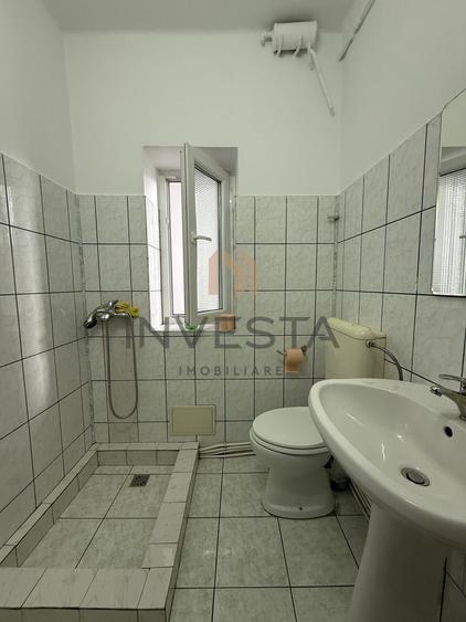 Apartament 2 camere, Piata Mihai Viteazu, ideal pentru investitie!