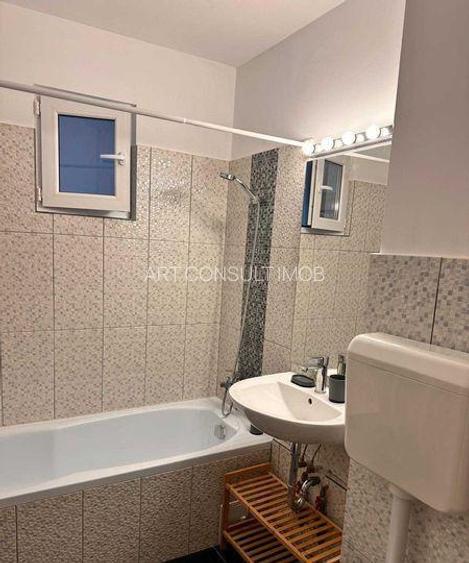 3 Camere | Titan  | Mobilat Utilat  | Bloc Reabilitat | Metrou | - 6