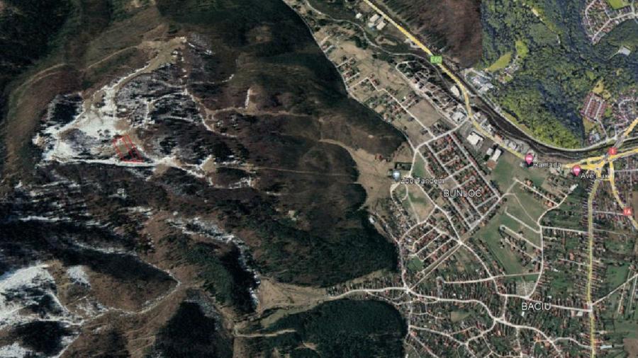 SACELE, TEREN INTRAVILAN 10,000 MP- VARFUL BUNLOC