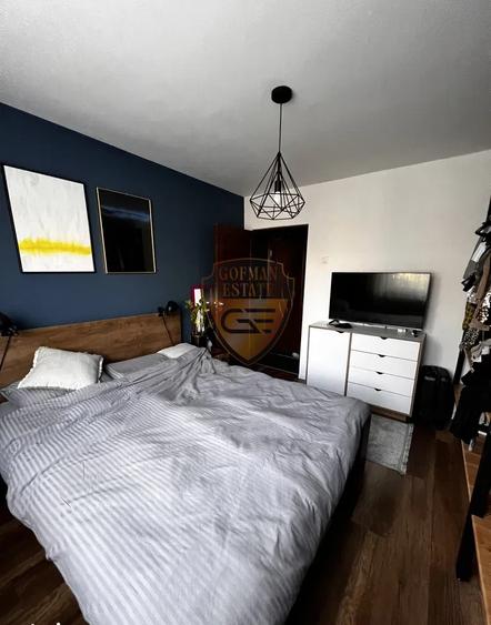 2 cam Tomis Nord City Park Mall Brotacei 45.1m parter mobilat A/C gaze in bloc
