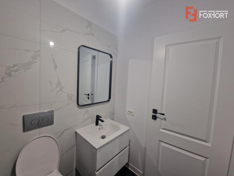 Duplex de vanzare cu 3 camere si teren de 309 mp - Recas