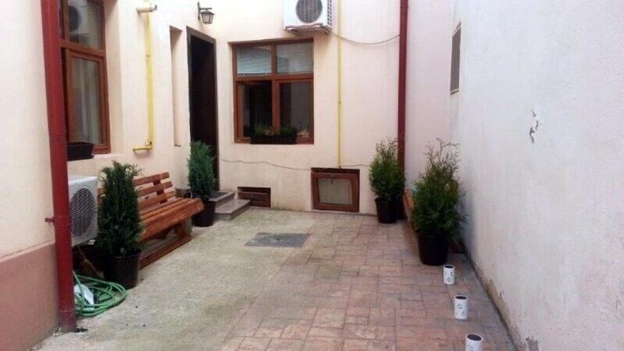 Vila de vanzare Romana - ASE