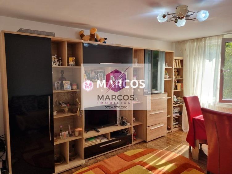 Apartament 2 camere decomandat, et.2, Central, ID 937