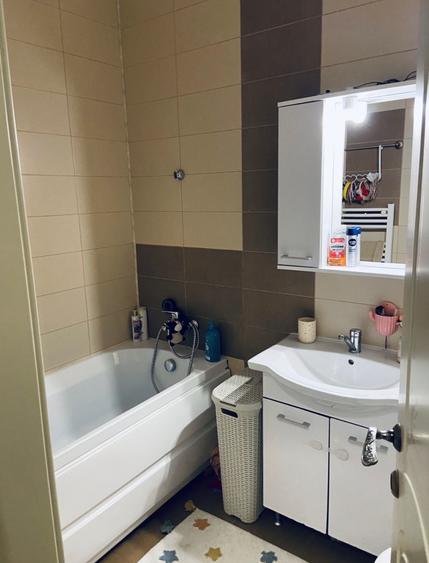 Apartament 3 camere decomandat Faleza Nord
