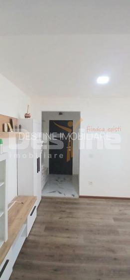 Apartament semidecomandat - 8