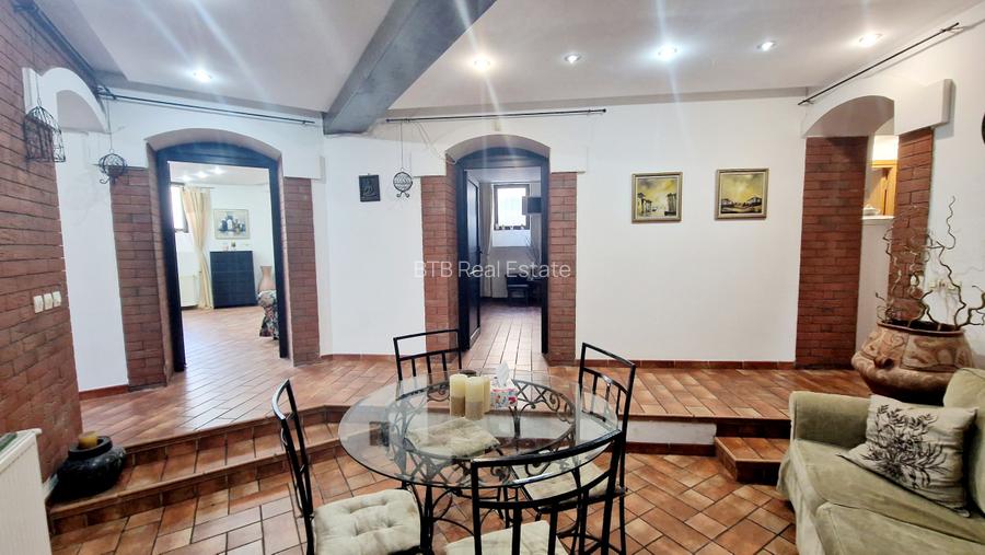 Spatiu versatil 110 mp utili in vila | Zona Rosetti | Cota 129mp teren/curte - 2