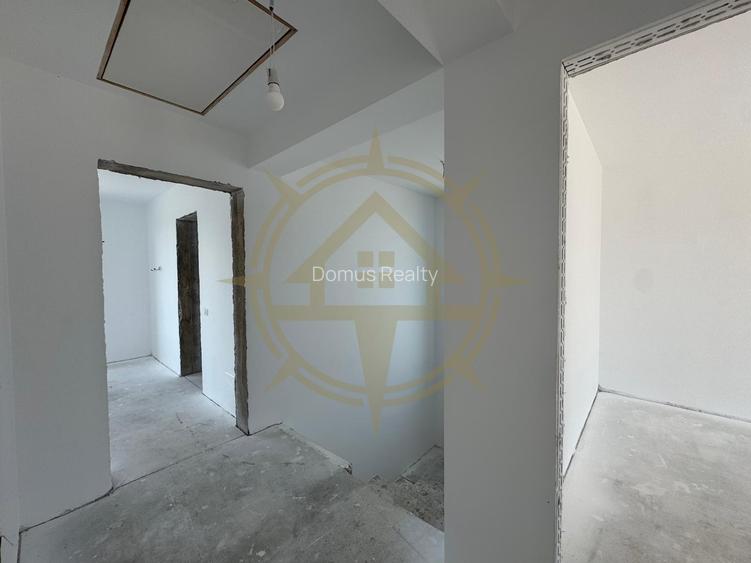 DOM00266 - VILA DE VANZARE 4 CAMERE CREVEDIA - 17