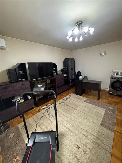 Apartament 4 camere Hol H Bld. Brancoveanu,