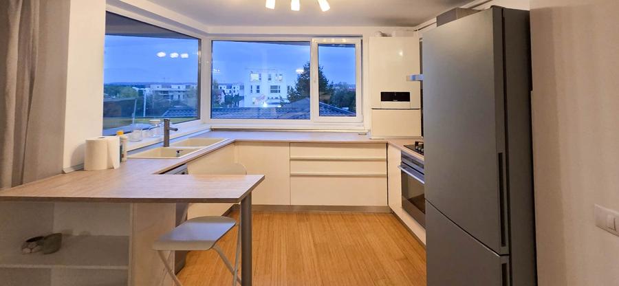 Pipera: Apartament spatios cu 3 camere, aflat intr-o zona de exceptie !