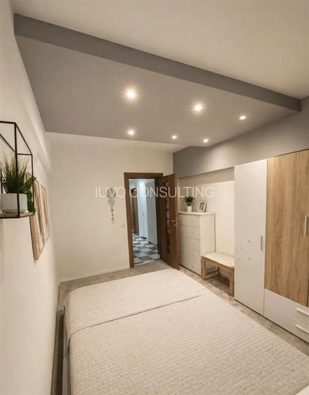 Vanzare Apartament 3 Camere Semidecomandat Uioara