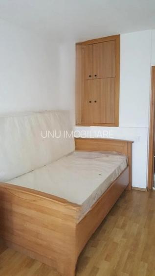 Apartament cu 3 camere - zona Centru - Bld. Stefan cel Mare  - Pet Friendly - 2