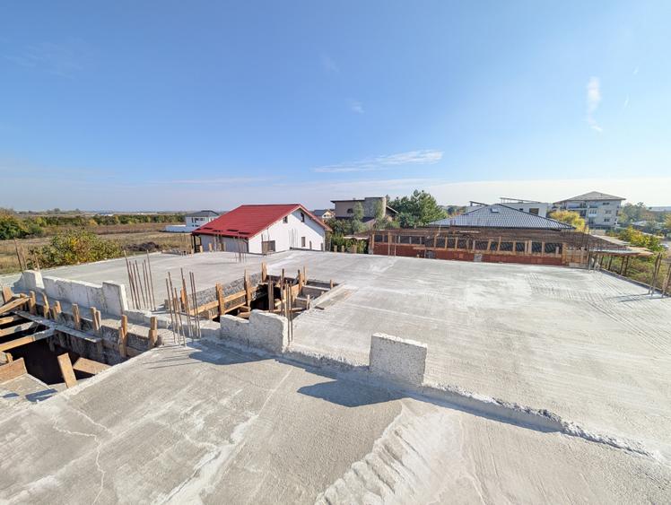 Casa 5 camere 180mp | 0 comision | Otopeni Train Vuia | 220mp teren