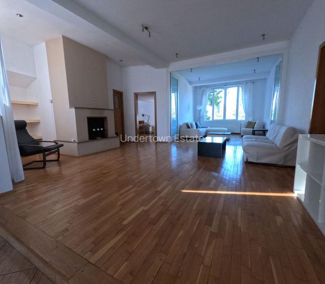 Apartament Unic în Primăverii | 2 Dormitoare | 2 Livinguri + Dining - 4