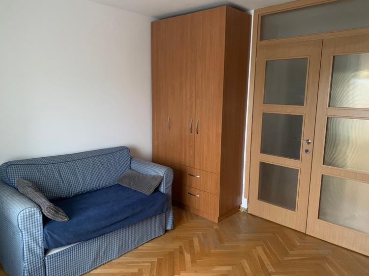 Apartament 4 camere Stefan cel Mare-TEI, loc parcare