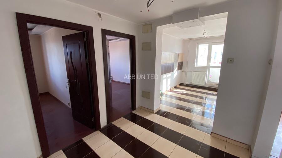 Apartament 4 Camere | Vedere Panoramică!  Berceni/Apărătorii Patriei - 2