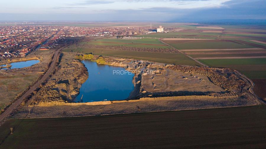 Balastieră în județul Arad cu teren de 12.5 ha - 2