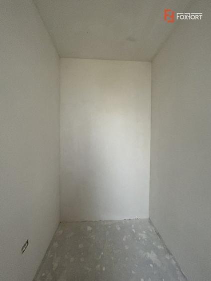 Duplex 4 camere si asfalt, Sacalaz - Parter + Etaj - ID V5368